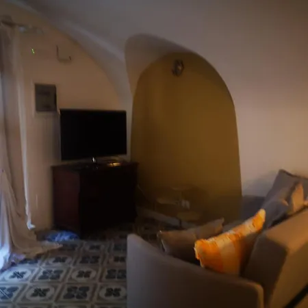 아파트 La Casina Di Mirgio